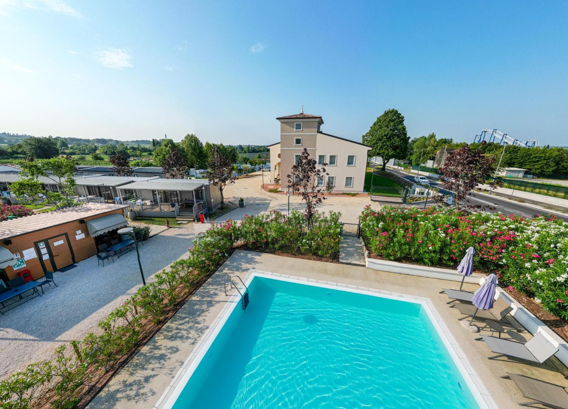 Отель I Campi Wine Relais Ronchi  Экстерьер фото